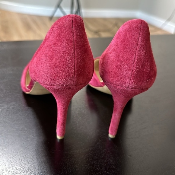 Stiletto cut out suede pumps in a cranberry wine magenta shade - Picture 6 of 6